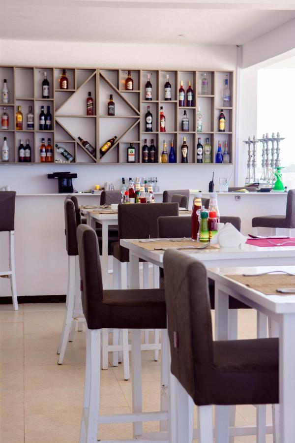 Lazy Beach Hotel Kendwa Buitenkant foto