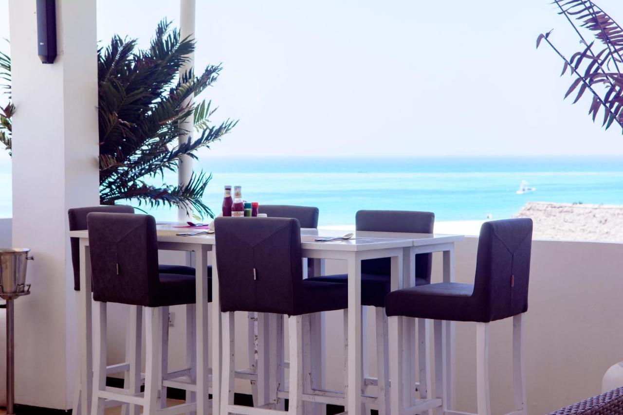 Lazy Beach Hotel Kendwa Buitenkant foto