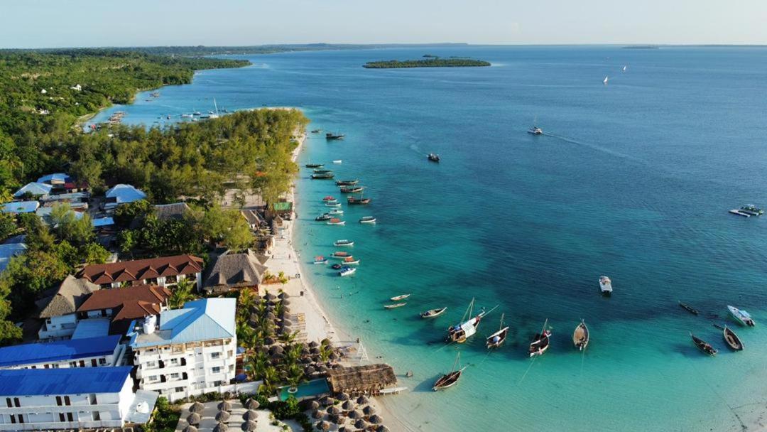 Lazy Beach Hotel Kendwa Buitenkant foto